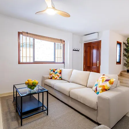 - Santa Martha Duplex Apartment *